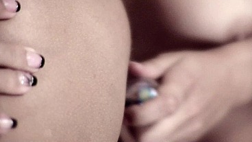 Sara Siren and Morgan Dayne Lesbian 69 Ass Eating
