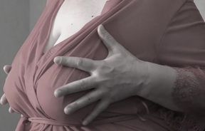 Big natural soft saggy tits of a mature BBW milf.