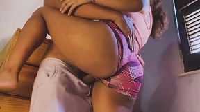 Curvy black babe sucks BBC and prefers standing sex with her BF