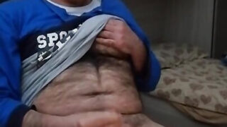 Masturbatie, ejaculatie, penissen, papa – zelfgemaakte solofilm van een meisje met een beer, amateur Europese homo's die anaal worden genomen, grote penis
