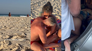 Dogging selvagem em vários lugares diferentes: praia, estacionamento, trilha e no carro