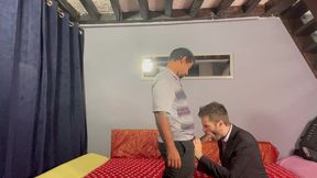 j’ai surpris mon mec entrain de baiser avec le voisin et sa ma donner tres ...