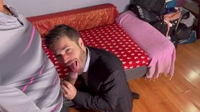 j’ai surpris mon mec entrain de baiser avec le voisin et sa ma donner tres ...