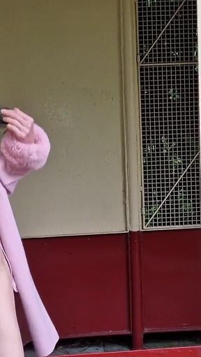 Outdoors Naked Gaping My Pussy and Pissing