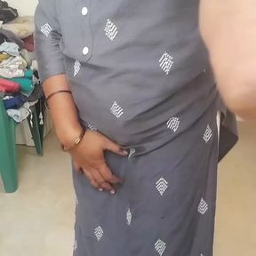 Swetha tamil wife playing boobs clip in nipples