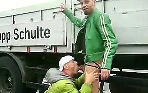 Amateur Outdoor Ficken mit Zwei Deutschen