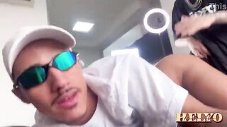 I KNEED THE PENETRATING BOY IN THE RIBS