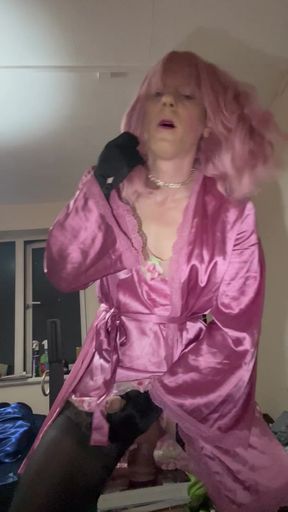 Jess Silk Rides Dildo