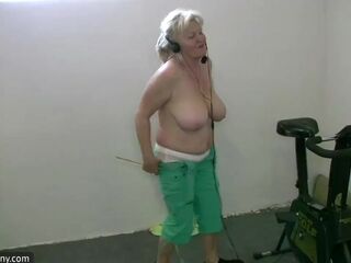 Chunky Grandma does undress in home gym
