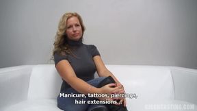 Amateur Hot Milf Comes To Do First Porn