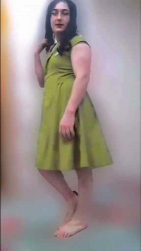 Gay Sissy Crossdresser White Big Ass Big Butt Booty Girly Boy MTF LGBT Lady Boy Fem Boy Bottom Cute   Clip 1