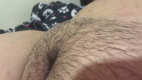 Hot mom with her delicious hairy pussy