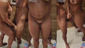 dei um banho no comedor depois de ele arrebentou minha bucetinha dem gostoso e o meu maridao ficou filmando tudo e so na punheta