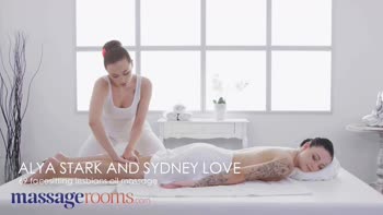 Alya Stark's Seductive Massage Turns into Czech Lesbian Desire