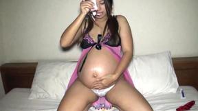 ”9 months preggo Asian amateur Pat gets her wet pregnant cunt screwed”