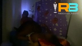 brazillian bull, halloween do realizador baiano em curitiba! comedor de salvador convidado pra uma festinha privada com casal de sao paulo. corno gravando esposa com outro macho , cuckold swing