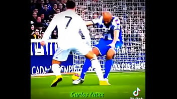 Cristiano Ronaldo humilhando oponente