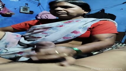 Vandana Mera land hilate hue