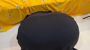 arab huge ass hot stepmom stuck under my bed just then i see her big thick booty & masturbat