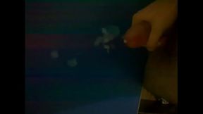 Punheta ouvindo gostosa transando