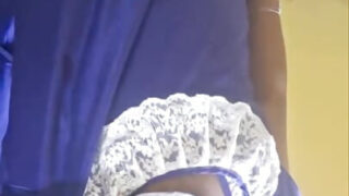 Dráždění, webkamera, striptýz, tatínek, sex panenka, striptýz, šaty – drsné šukání zadku pro otroky a indické crossdressery