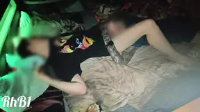 Amateur wife gets fucked on squeaky hotel bed