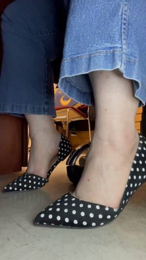 3/4 pov polka flats