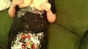 AMATEUR ARABIAN SNOWWHITE - BEST FOOD PORN AND FEMALE MASTURBATION WITH CHOCOLATE CAKE AND STRAWBERRY