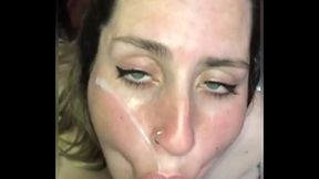 Le hago ricos masajes y me lo termine cojiendo todo y me dio toda la lechita