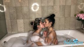 bath time with gina gerson