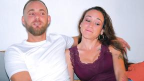 ”Caly, 35, likes to be in charge!”