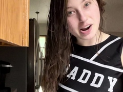 Amateur Webcam Teen Masturbates And Teases