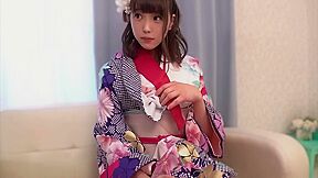 成人式帰りの隠れ爆乳gカッフ20歳 記念撮影と称してハメ撮りを撮影 4 With Erina Oka