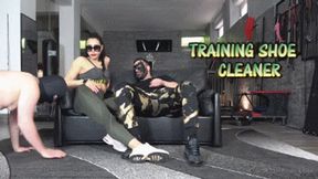 MISTRESS GAIA - TRAINING SHOE CLEANER - mobile version