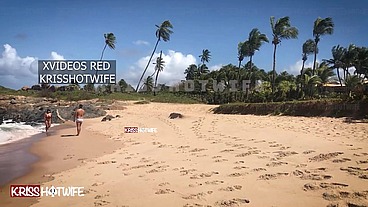 Fui Flagrada Fazendo Topless e Masturbando o Realizador Baiano Na Praia Pública