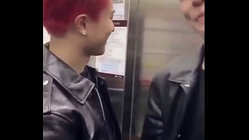 asian boys kissing so deep