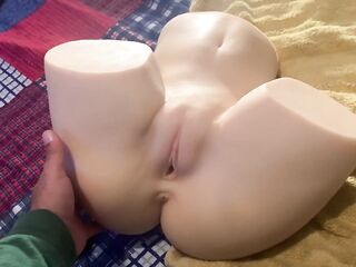 The large sex adult doll that I can touch feel soft snatch.