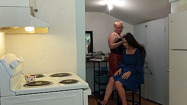 Guy Transformed into Woman for Girls Night Out