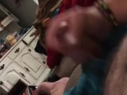 Heavy cummer, shooting huge load