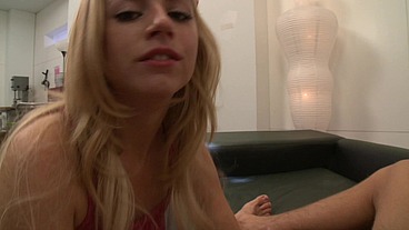 ZVIDZ - Lexi Belle Tries The Sybian And Gets Railed By A Big Hard Cock - 4K Ultra HD