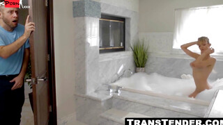 Joel Somebody & Tori Eastons Wet And Wild Bathtub Sex Adventure