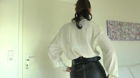 Wide Tight Belts Part 76 Lady Victoria Valente