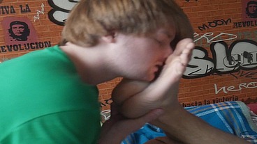 Worshiping Alex's feet and humping his ass