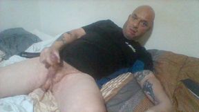 Dennis 50 years old looking for a woman up to 60<br />
I have good cum squirts a lot