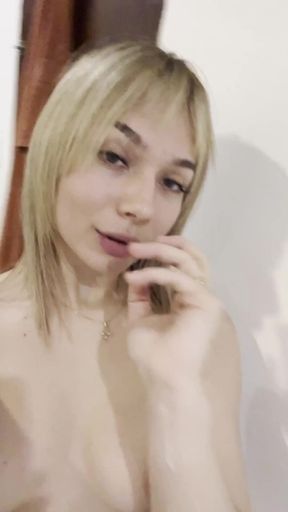 Small-titted natural beauty shows off her homemade tits on OnlyFans