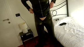 Lesbian Laura in full leather outfit fucks Edonè with strapon - Trailer