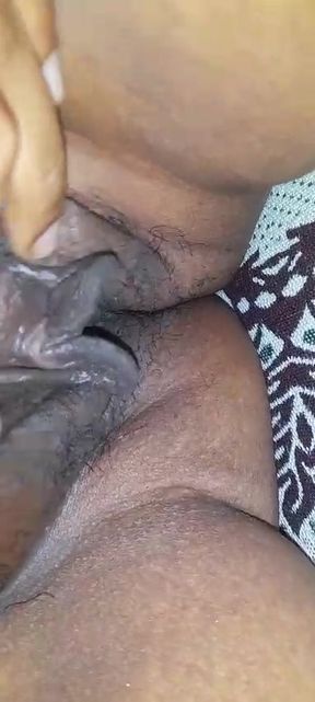 Tamil porn star... enjoy her own style