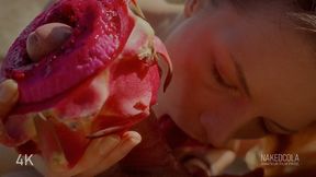 Dragon fruit blowjob for my stepbrother - foodfetish - 4k