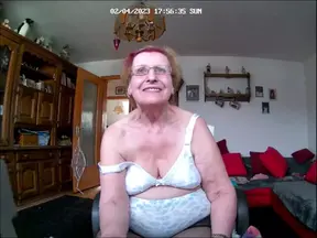 German MILF in stockings and sexy underwear