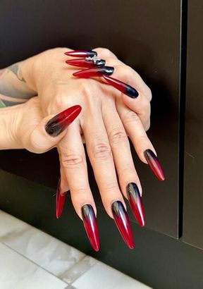 Long nails and handjobs